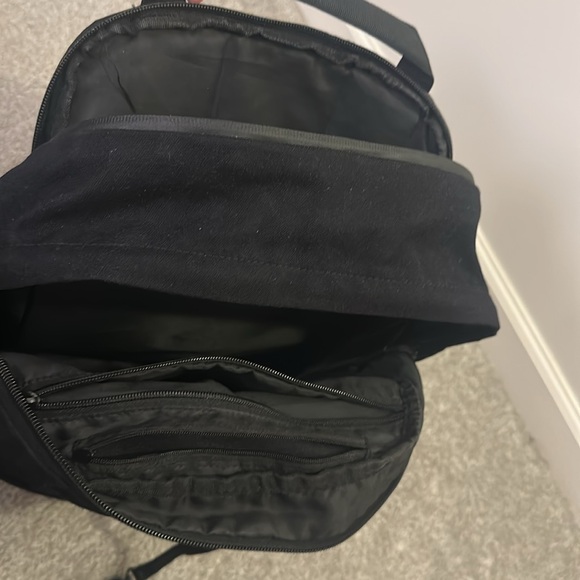 The Brevitē Backpack - Picture 5 of 5